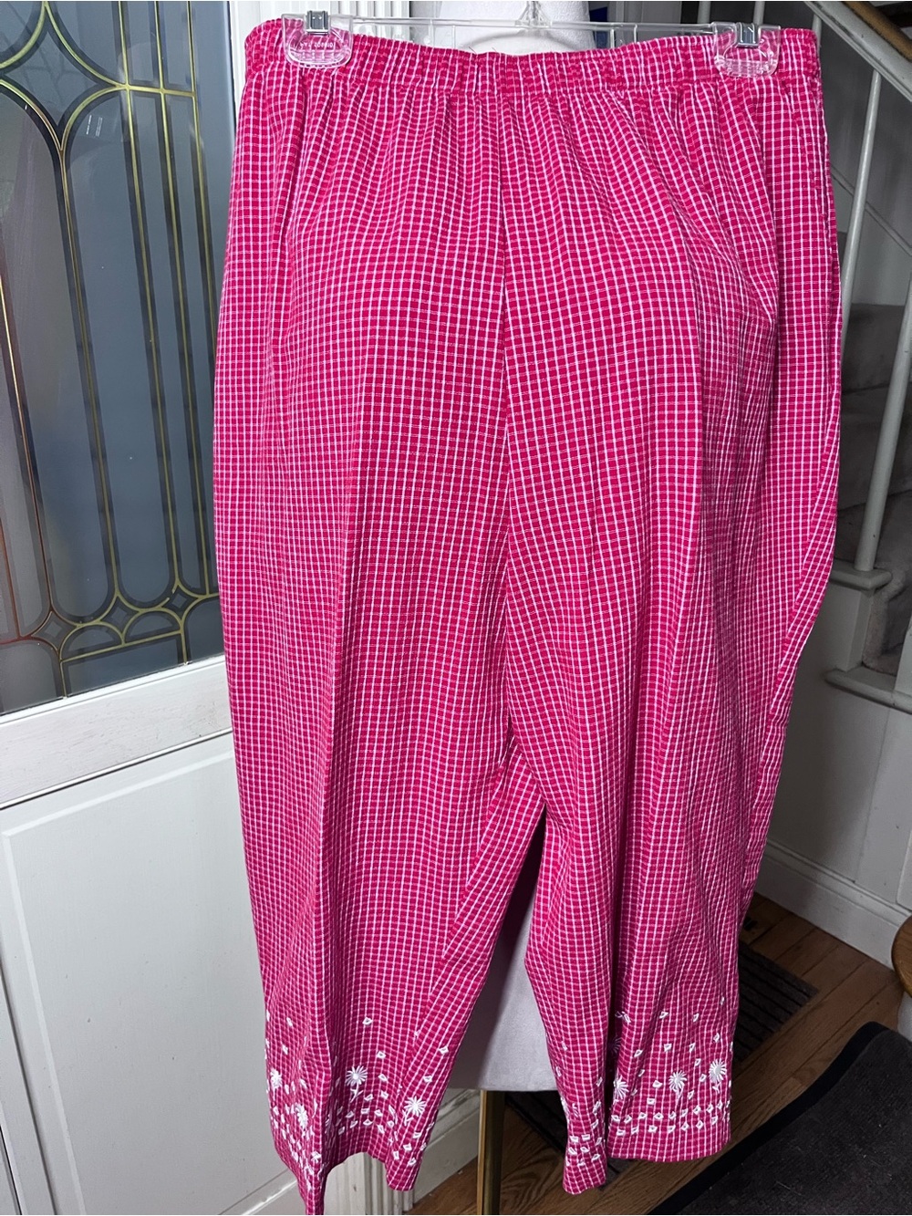 TanJay Red Gingham Embroidered Capri Pants Size 1X Retro Picnic
